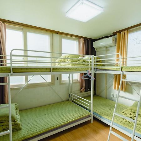 Panda Guesthouse Кванджу Экстерьер фото