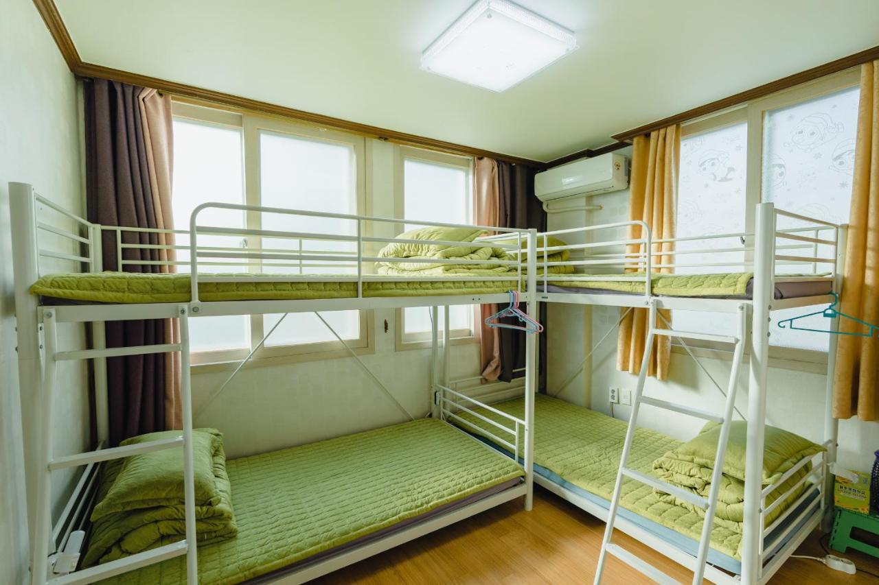 Panda Guesthouse Кванджу Экстерьер фото